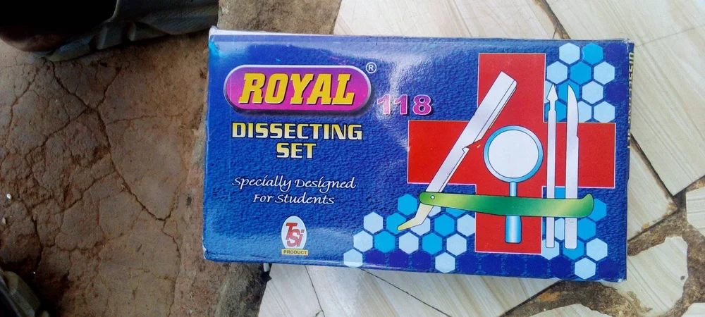 Royal Dissecting Set 118 Instruments